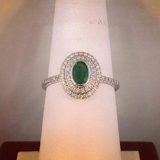 Emerald Gemstone Ring